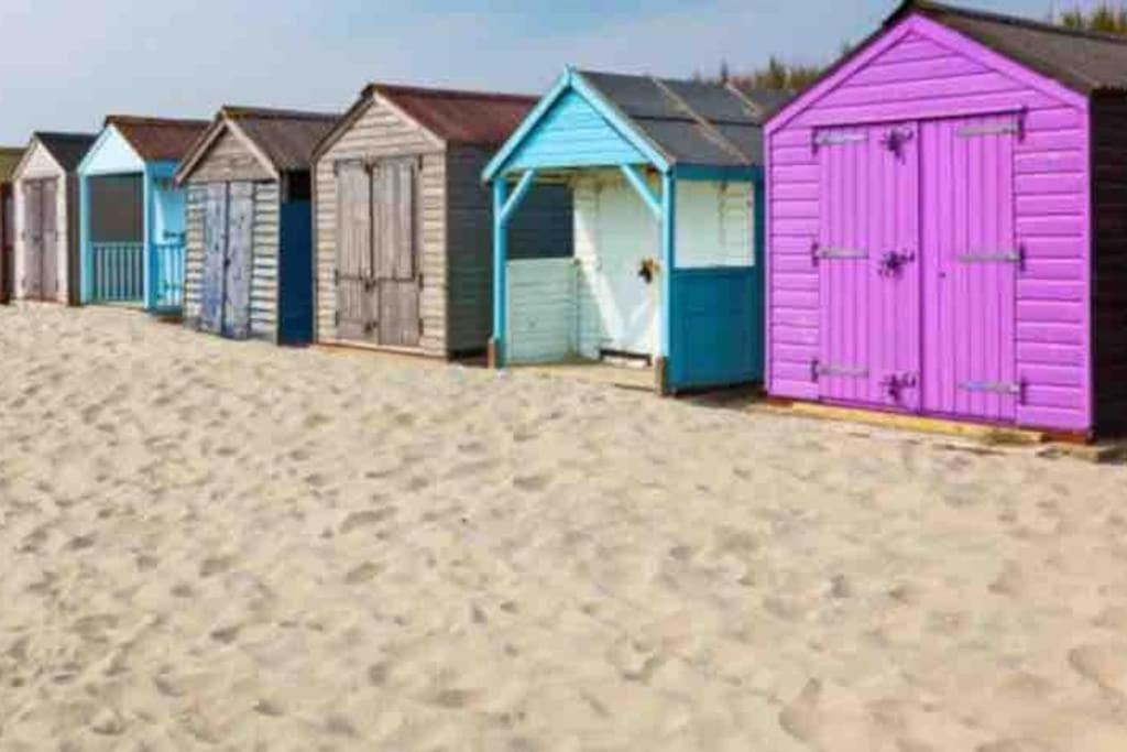 The Sails Villa East Wittering Exterior photo