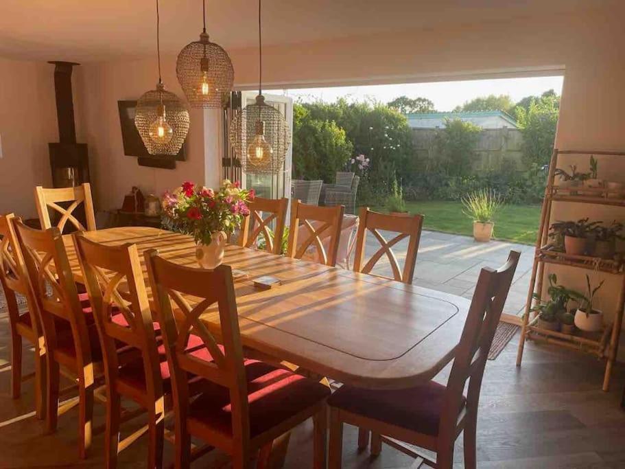 The Sails Villa East Wittering Exterior photo